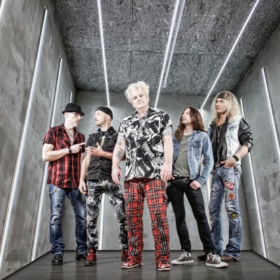 03 2021 a LustfingeR